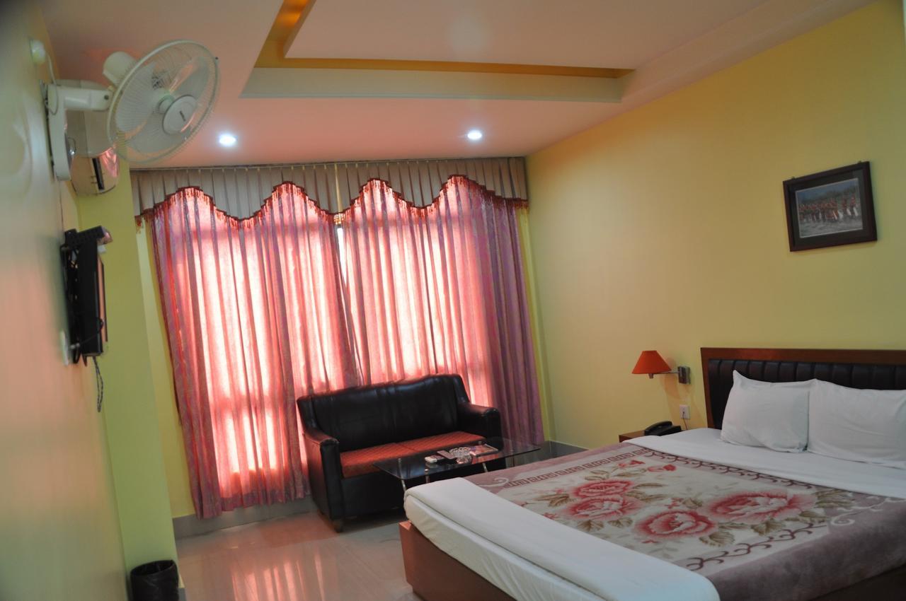 Hotel Dooars Mountain Alipur Duar Экстерьер фото