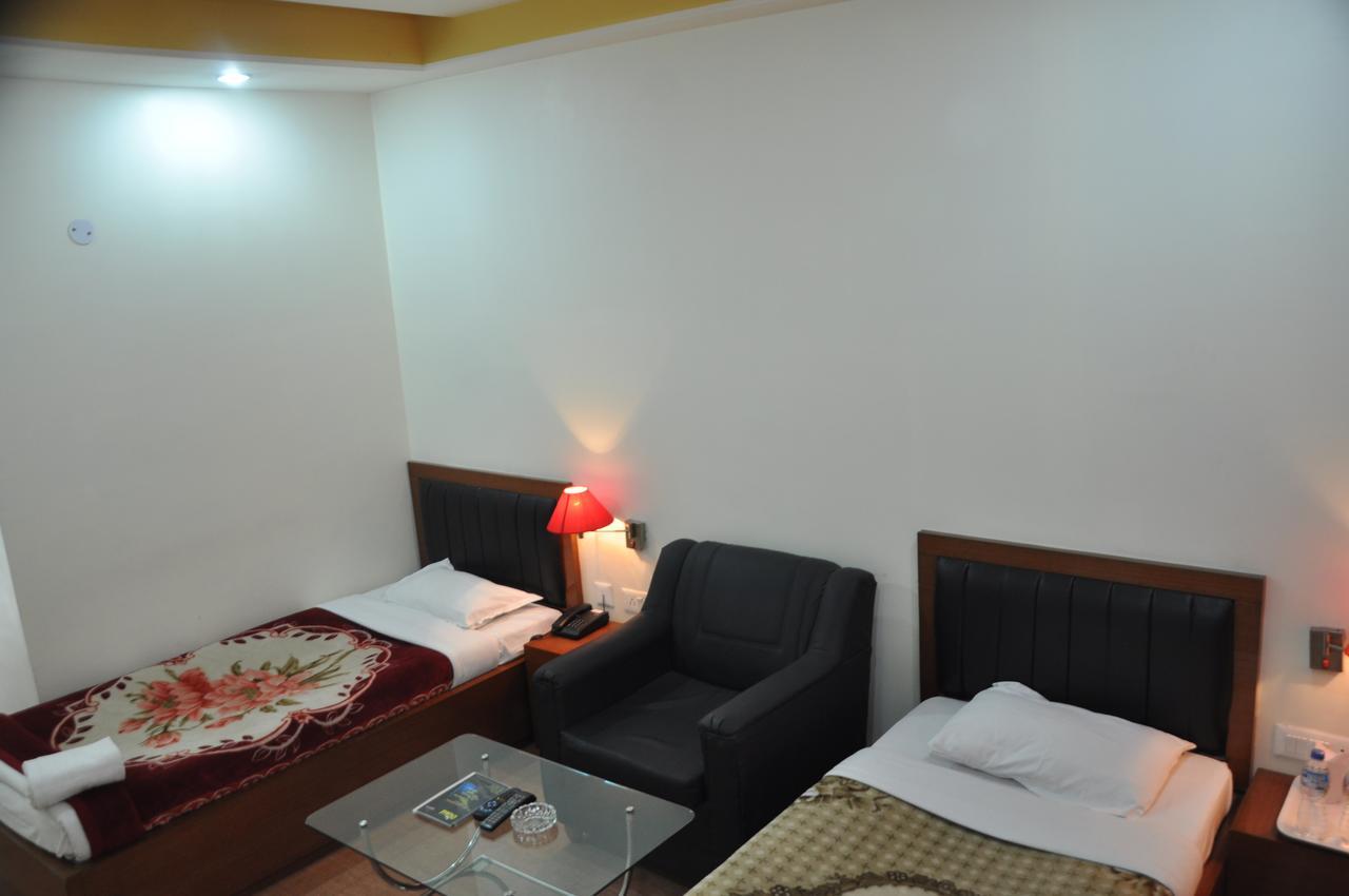 Hotel Dooars Mountain Alipur Duar Экстерьер фото
