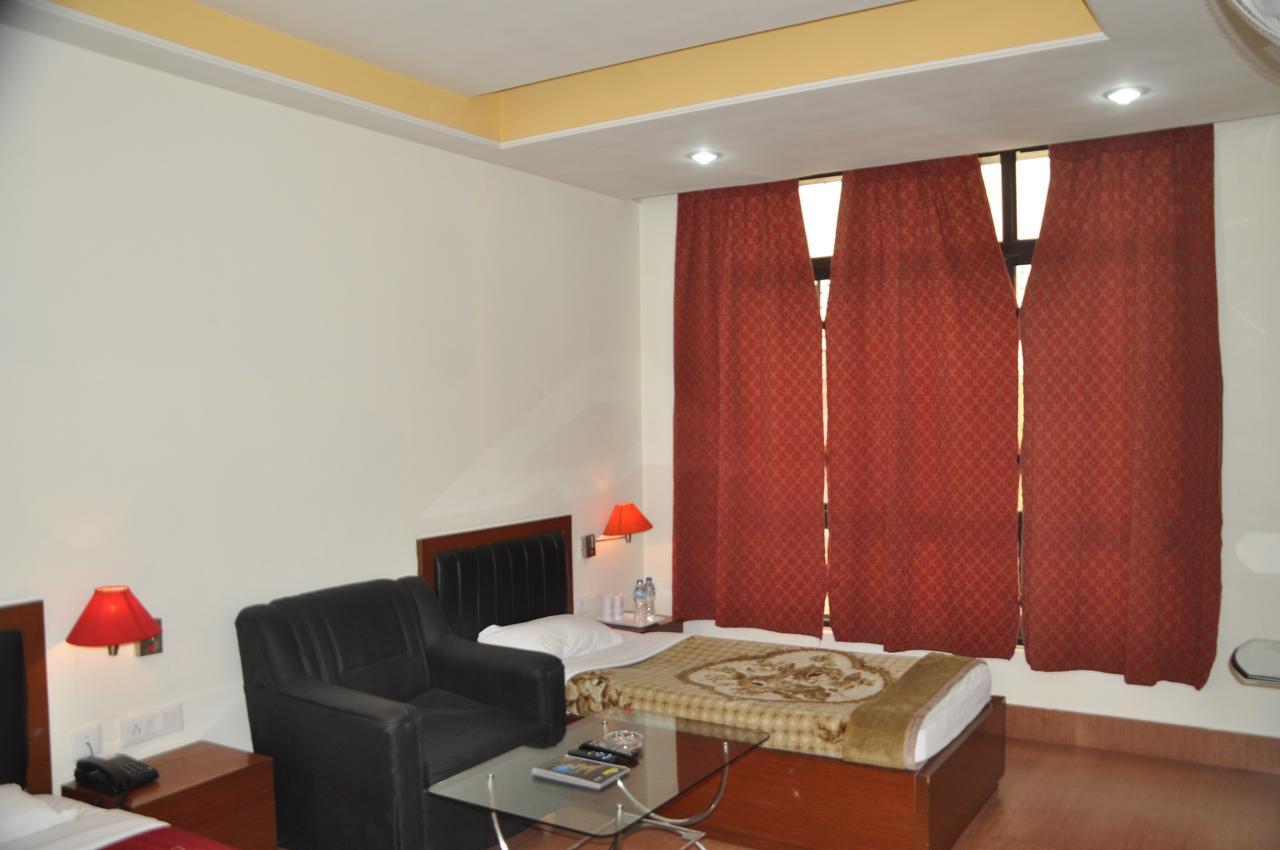 Hotel Dooars Mountain Alipur Duar Экстерьер фото